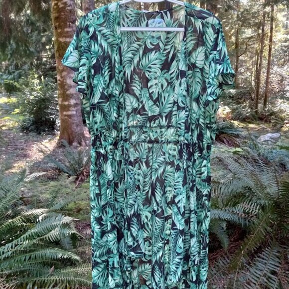 Derek Heart Plus Size 1X High Low Palm Kimono - Picture 3 of 9